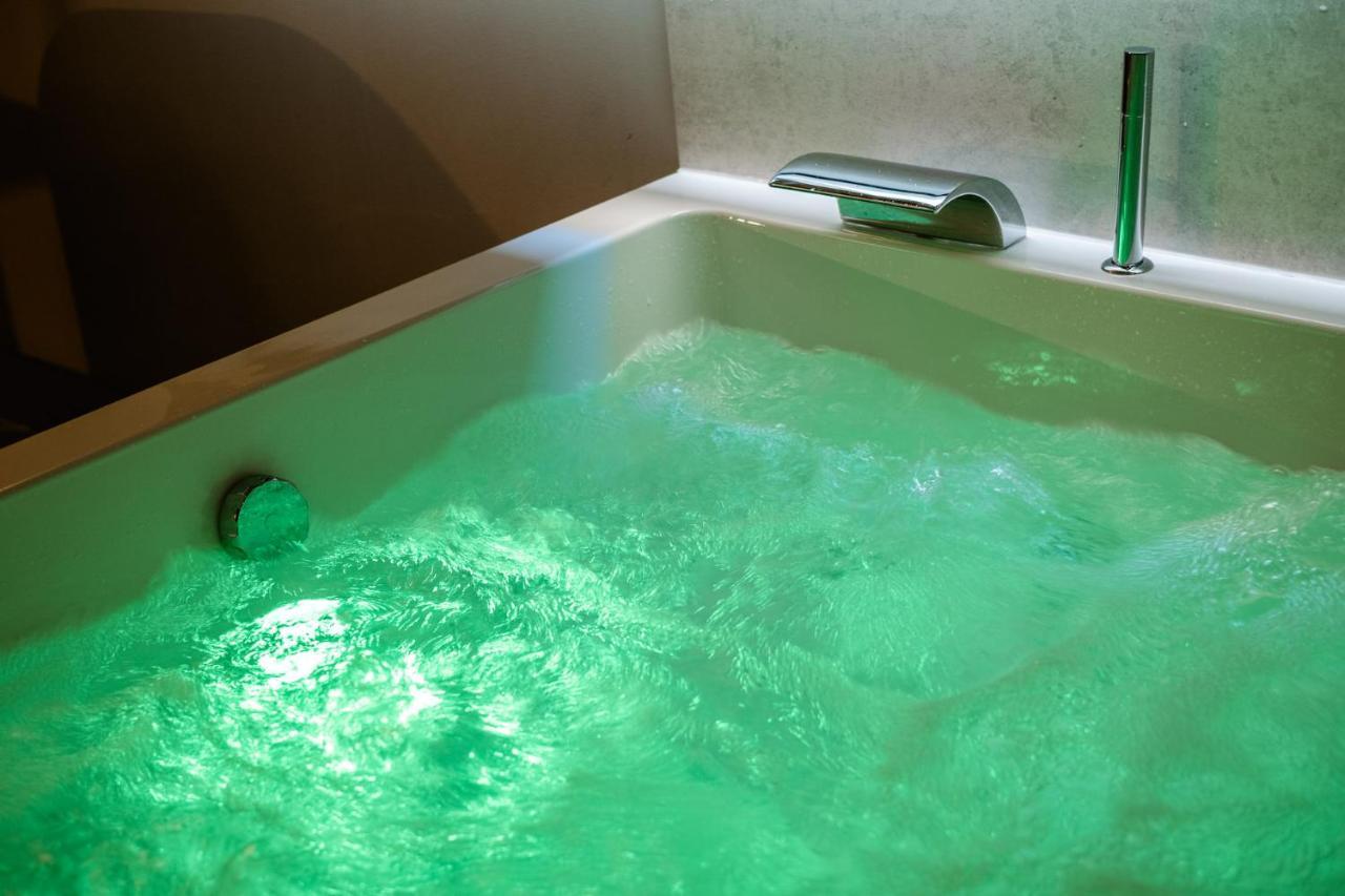 Hotel Gilmar Orellana La Vieja Zewnętrze zdjęcie